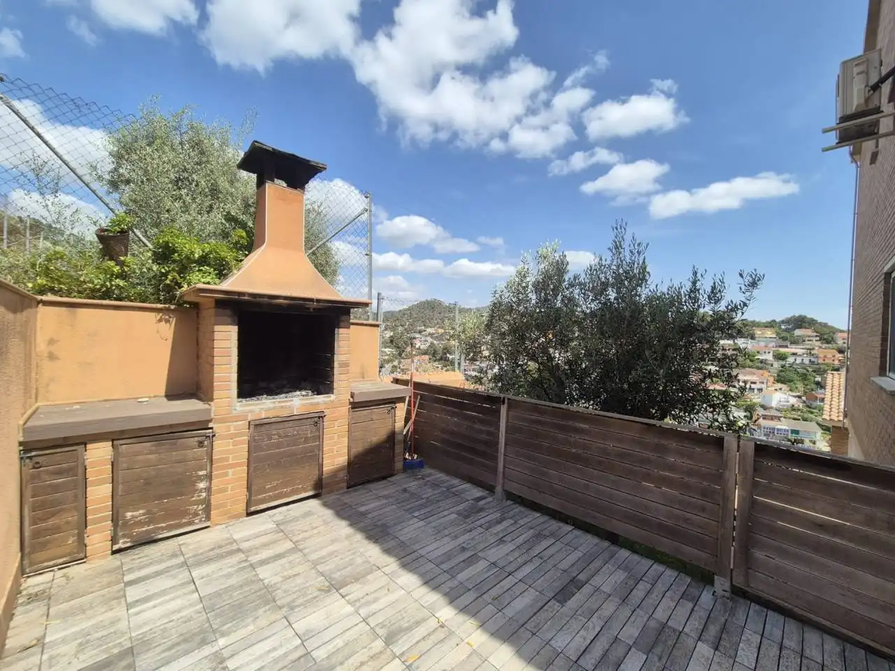 Terrassa de Casa o xalet en venda en Cubelles amb Terrassa i Piscina