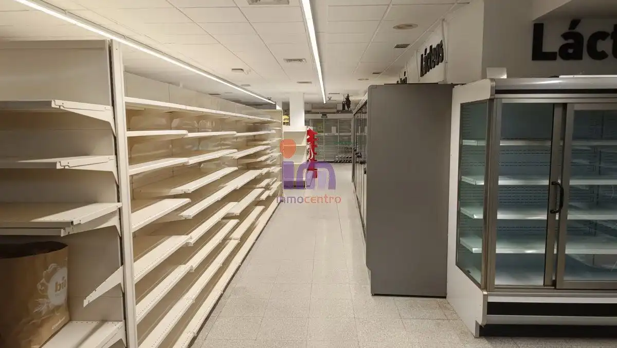 Geschaftsraum zur Miete in Valdepeñas, Ciudad Real