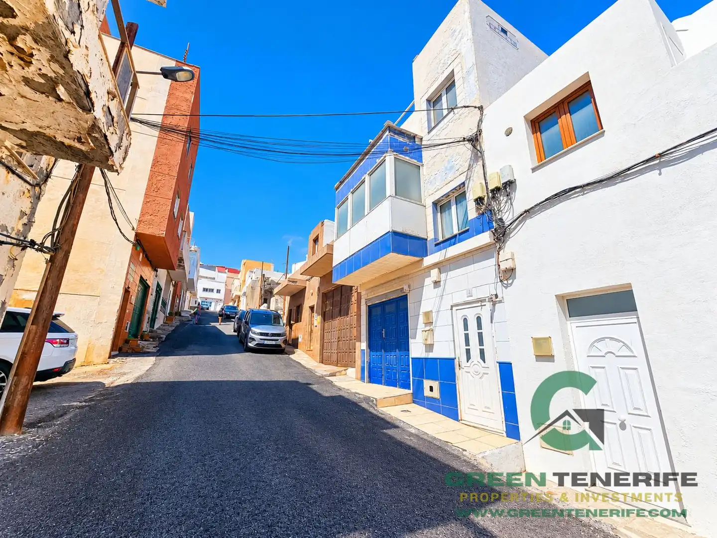 Vista exterior de Casa adosada en venta en Arico con Terraza