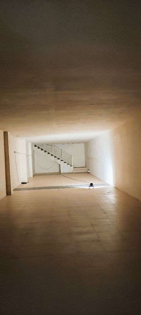 Premises for sale in Badalona