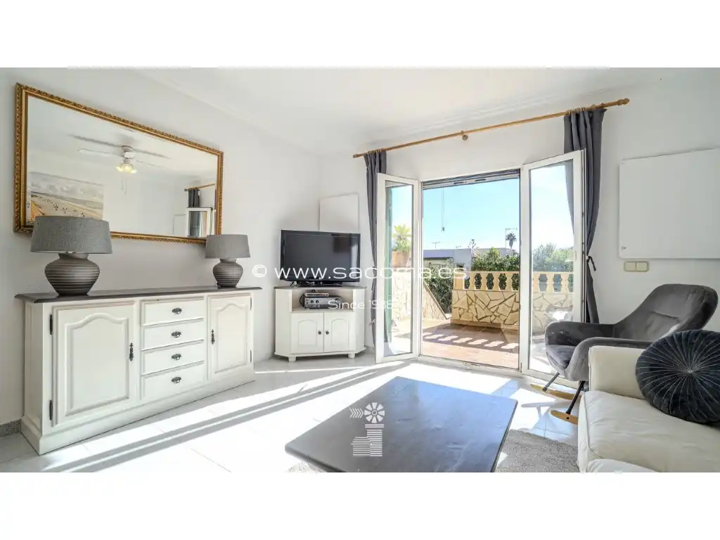 Living room of Houses for sale in Sant Llorenç des Cardassar  with Air Conditioner, Terrace and Balcony