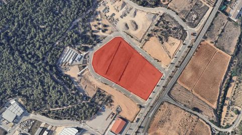 Solar industrial en venta situado en el Parque empresarial de Calafell situada en el municipio de Calafell, Tarragona.Suelo indust