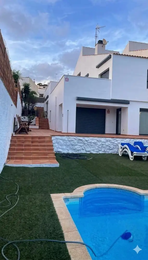 Terraza de Casa o chalet en venta en Calafell con Aire acondicionado, Calefacción y Jardín privado