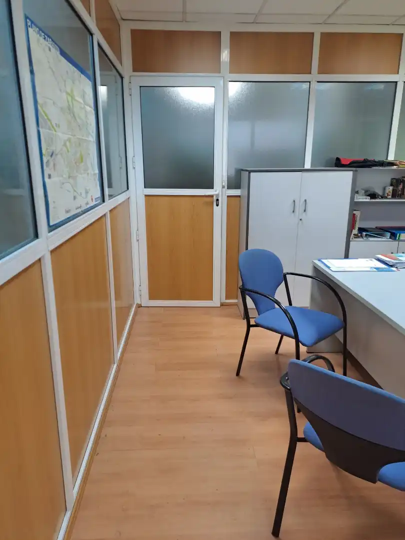 Commercial properties for sale in Zaragoza  with Air Conditioner, Heating and Furnished