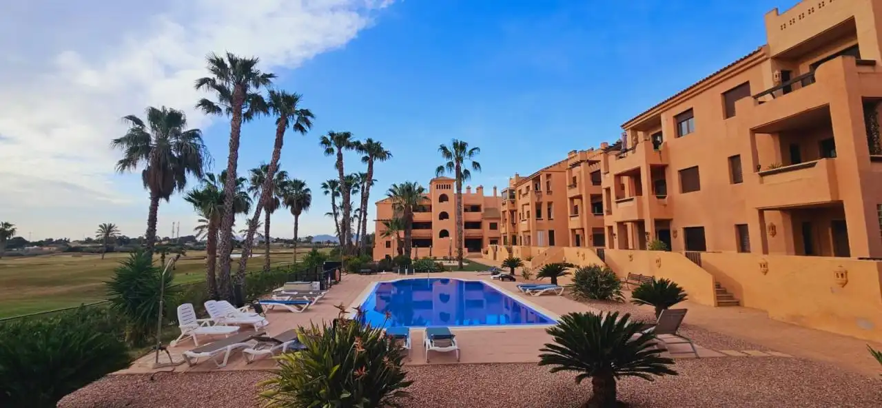 Vista exterior de Casa o chalet en venta en Los Alcázares con Aire acondicionado, Jardín privado y Terraza