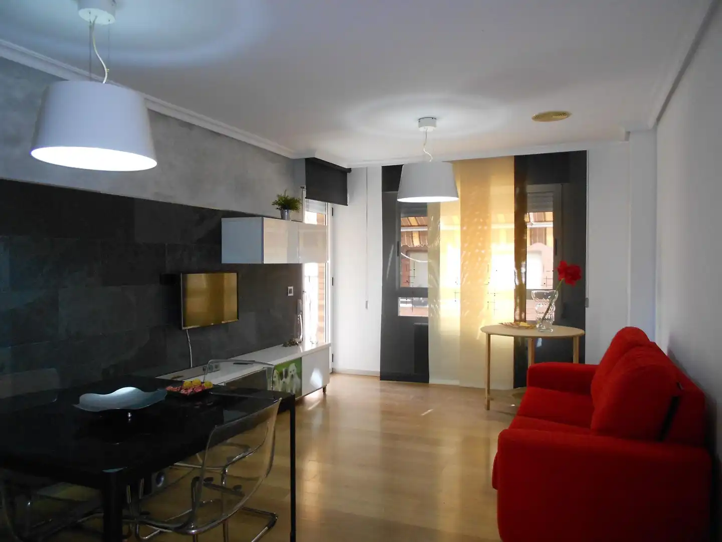Living room of Flat for rent in Murcia  with Air Conditioner, Furnished and Balcony