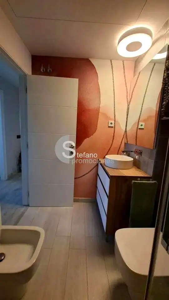 Baño de Piso en venta en Málaga con Aire acondicionado, Calefacción y Terraza