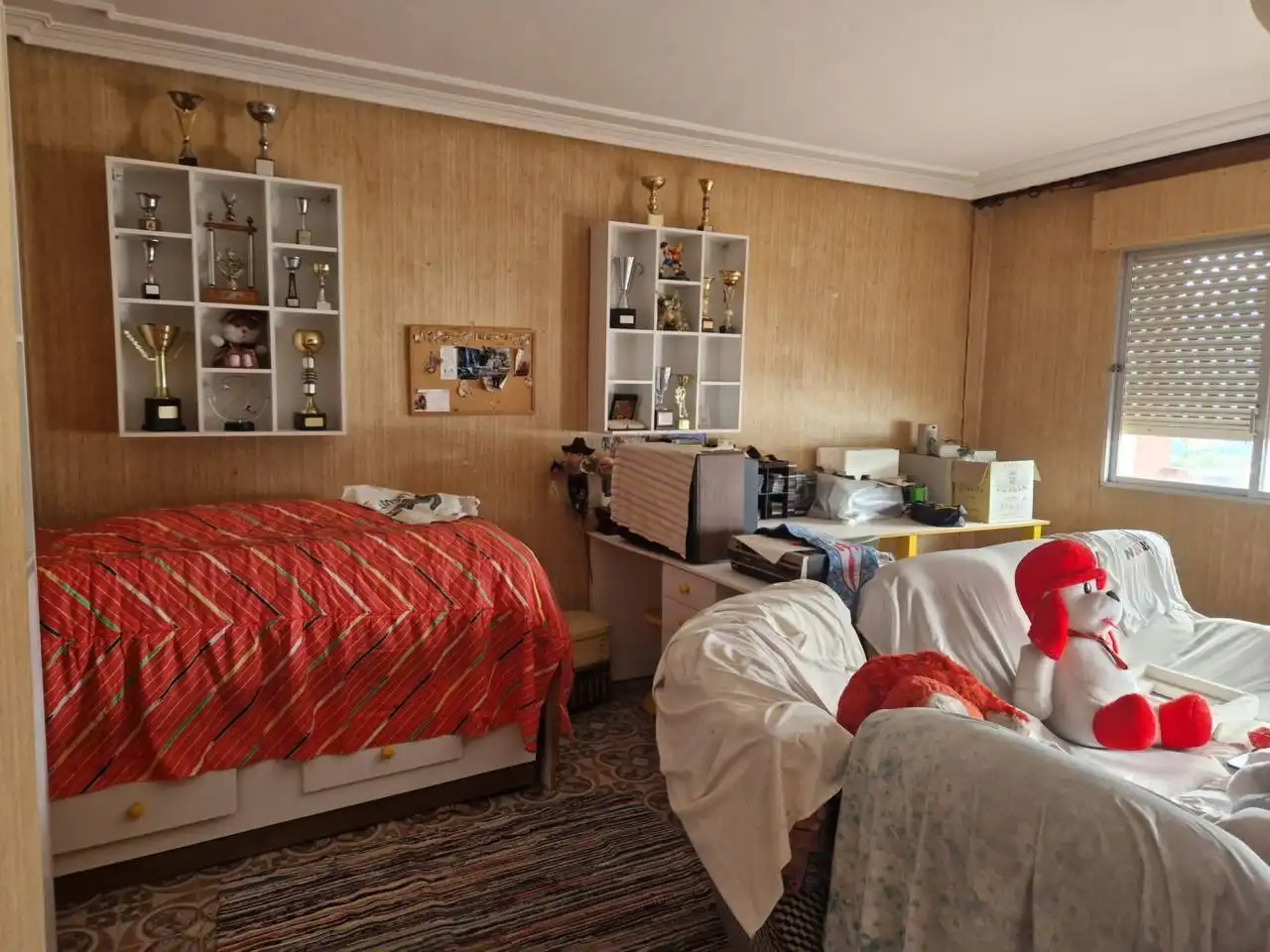Bedroom of Flat for sale in A Rúa 