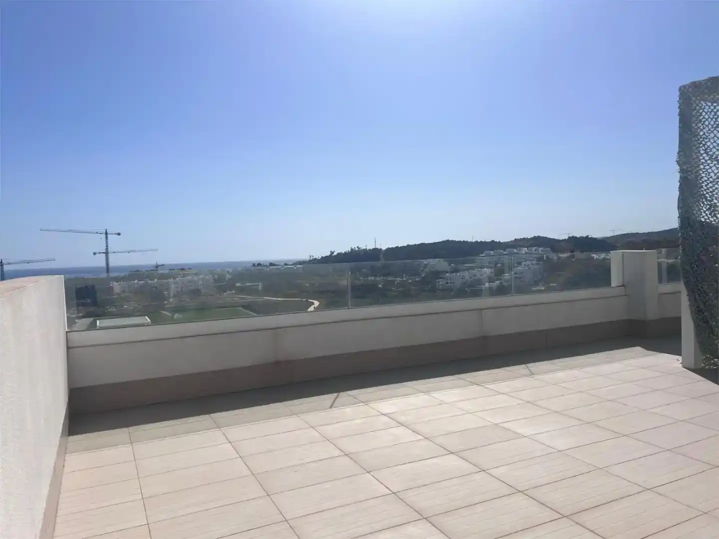 Terrasse von Wohnung zur Miete in Estepona mit Klimaanlage, Möbliert und Ofen