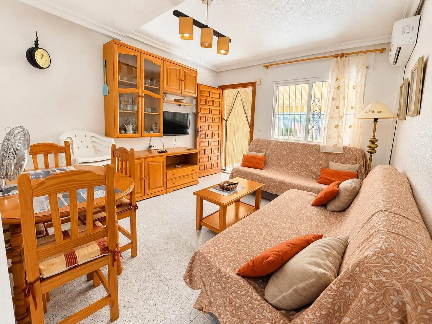 Casa con balcón en venta en Pasaje mineria, imagen 5