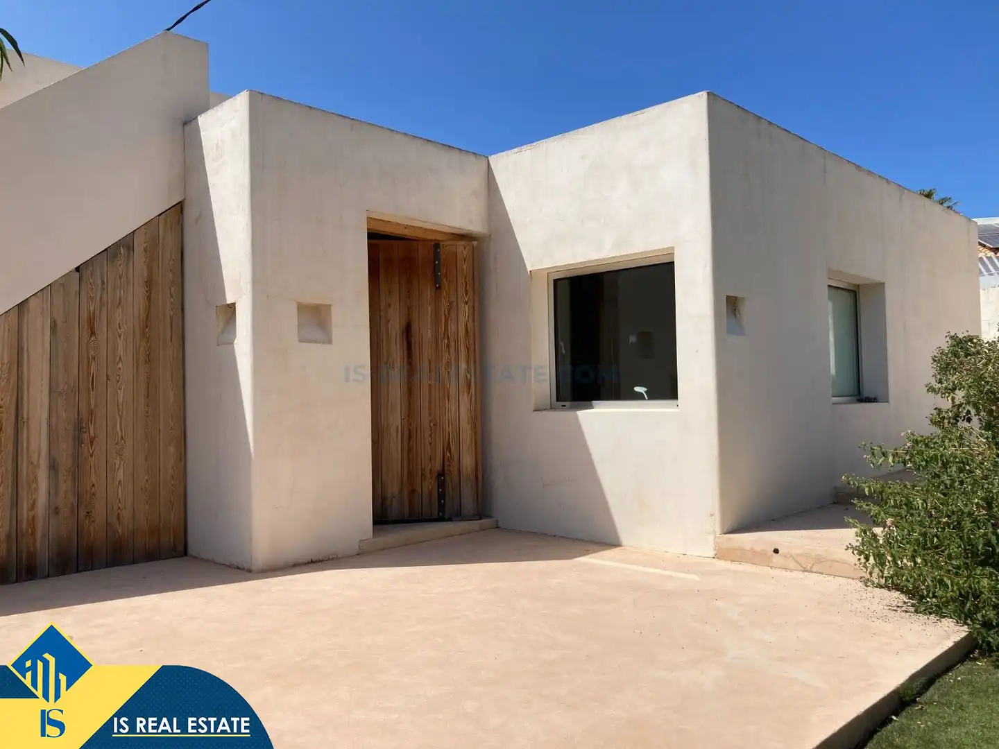 Detached house with pool for sale in Centro Urbano, imagen 3