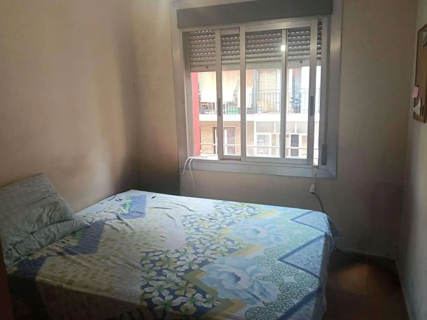 Habitación de Piso en venta en Zaragoza con Amueblado