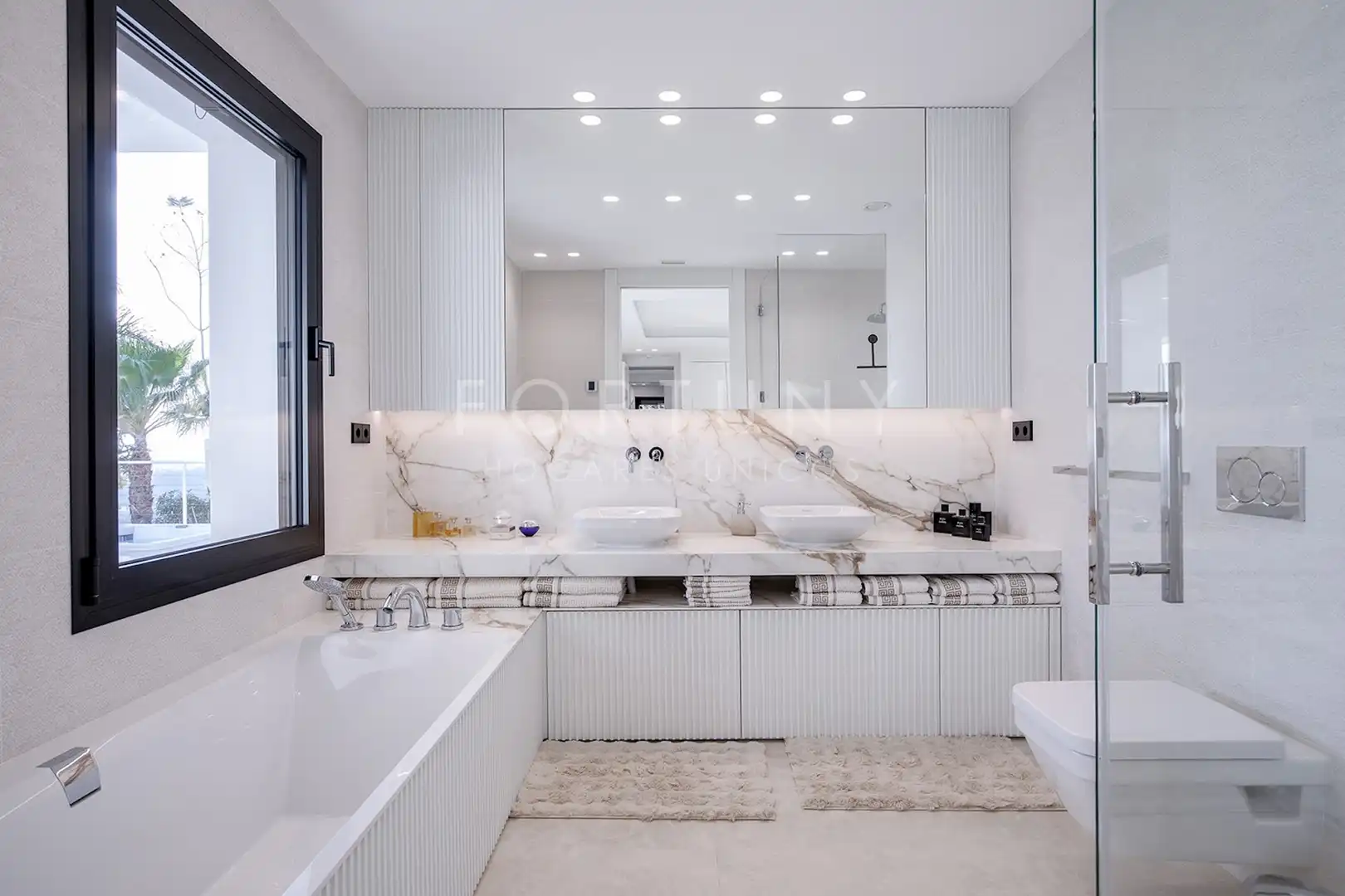 Baño de Casa o chalet en venta en Marbella con Aire acondicionado, Calefacción y Jardín privado
