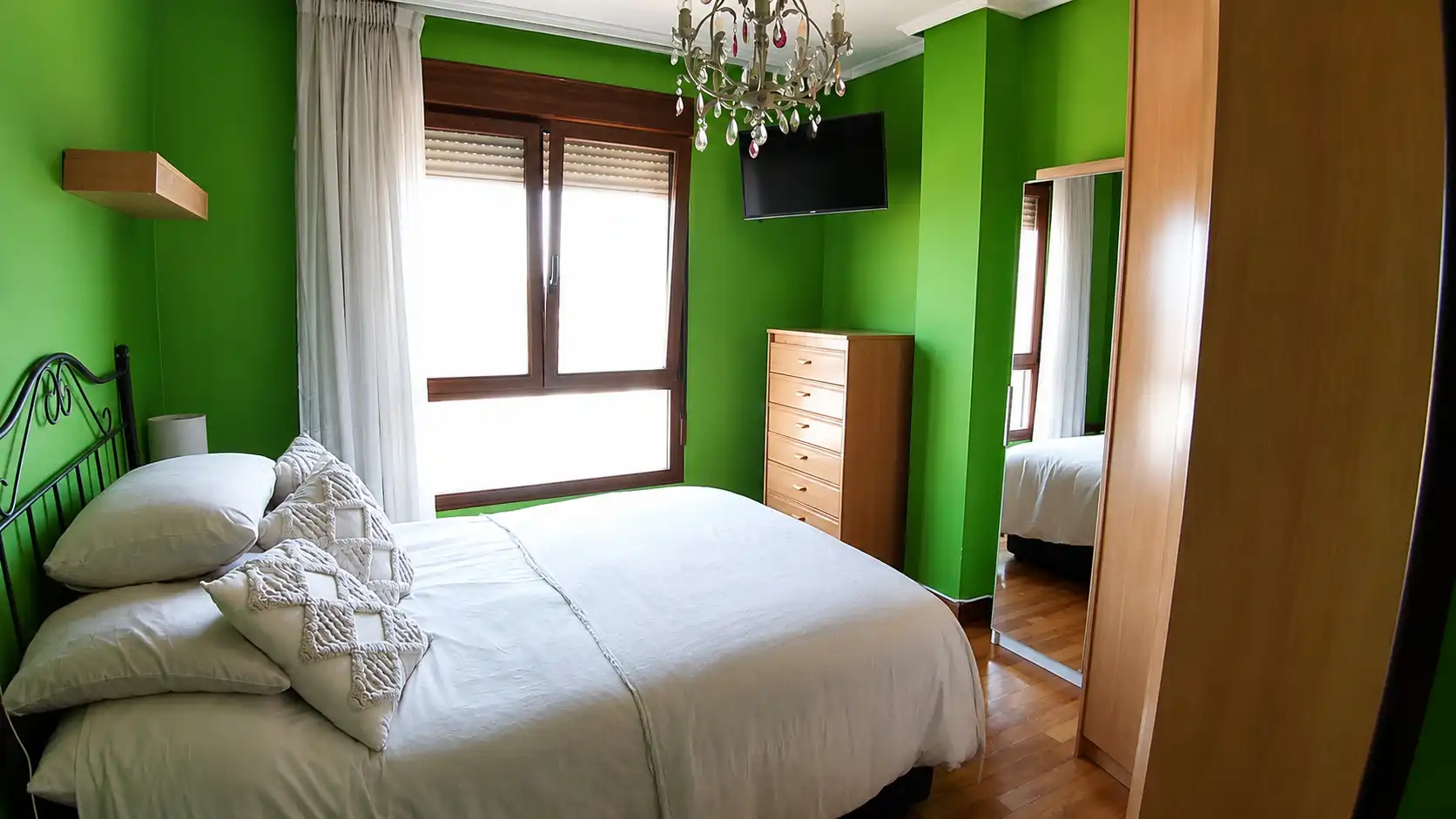 Habitación de Piso en venta en Santurtzi  con Calefacción, Terraza y Amueblado