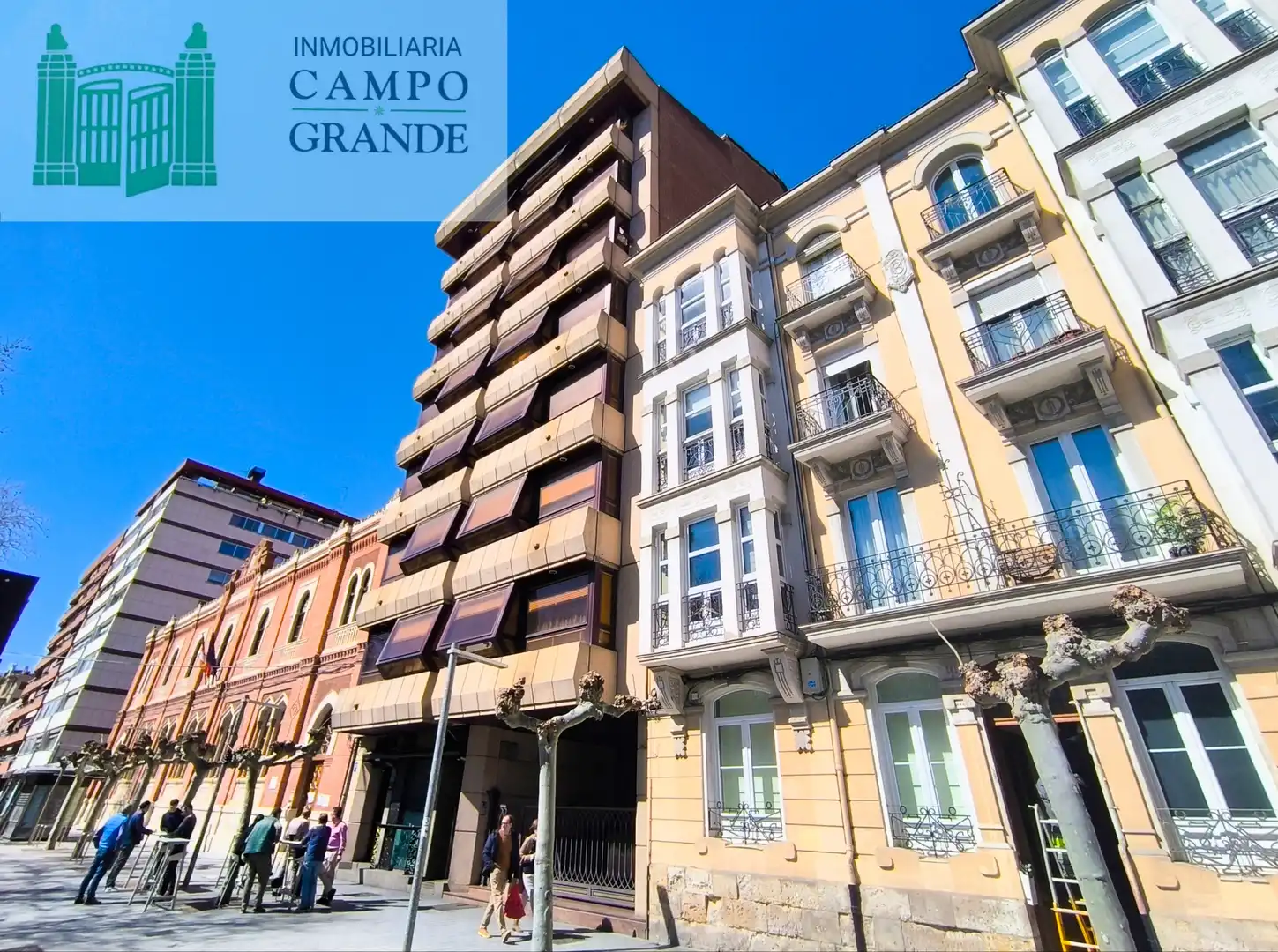 Piso en venta en Paseo del Salón, Centro