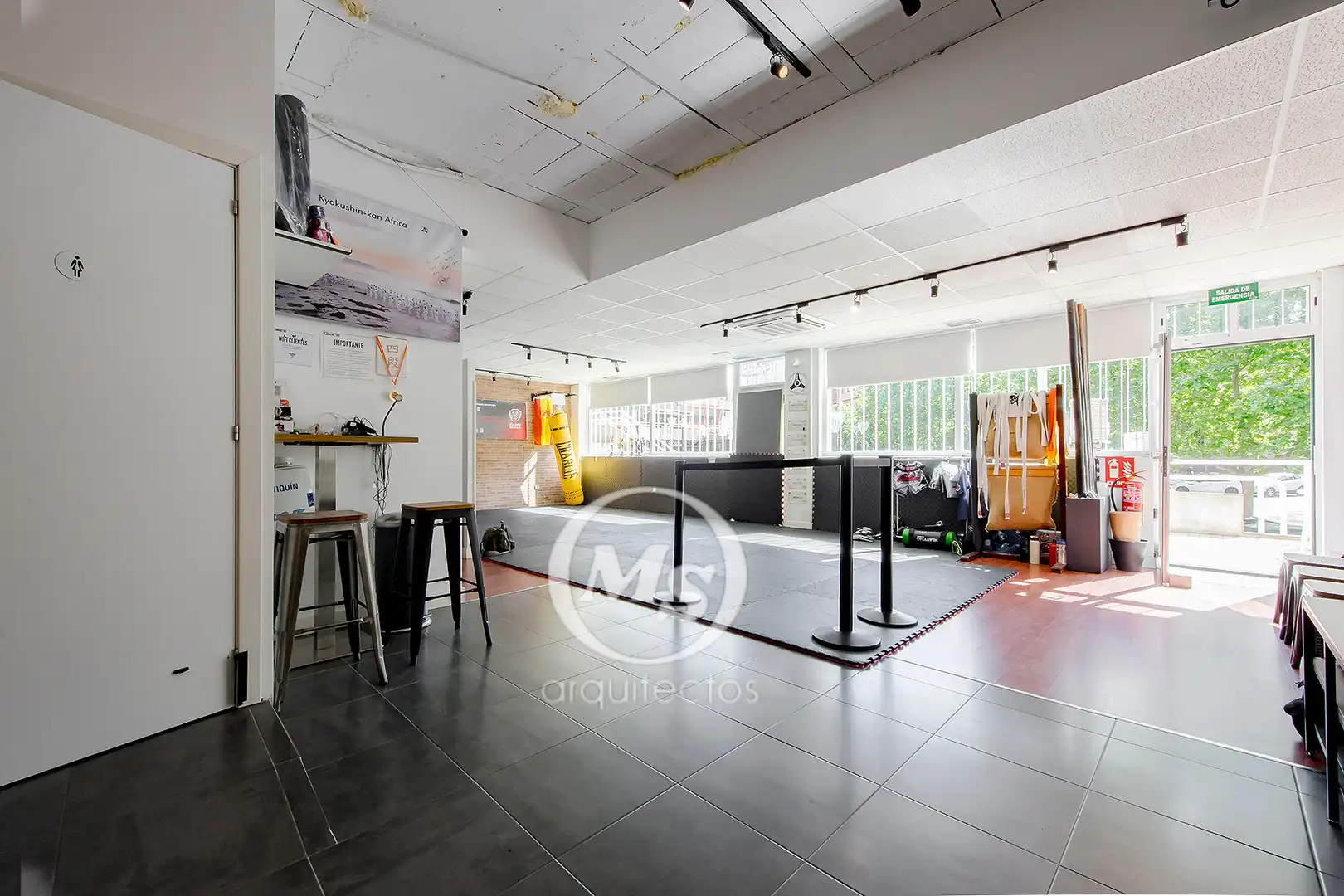 Business premises for sale in Calle Granadilla 24