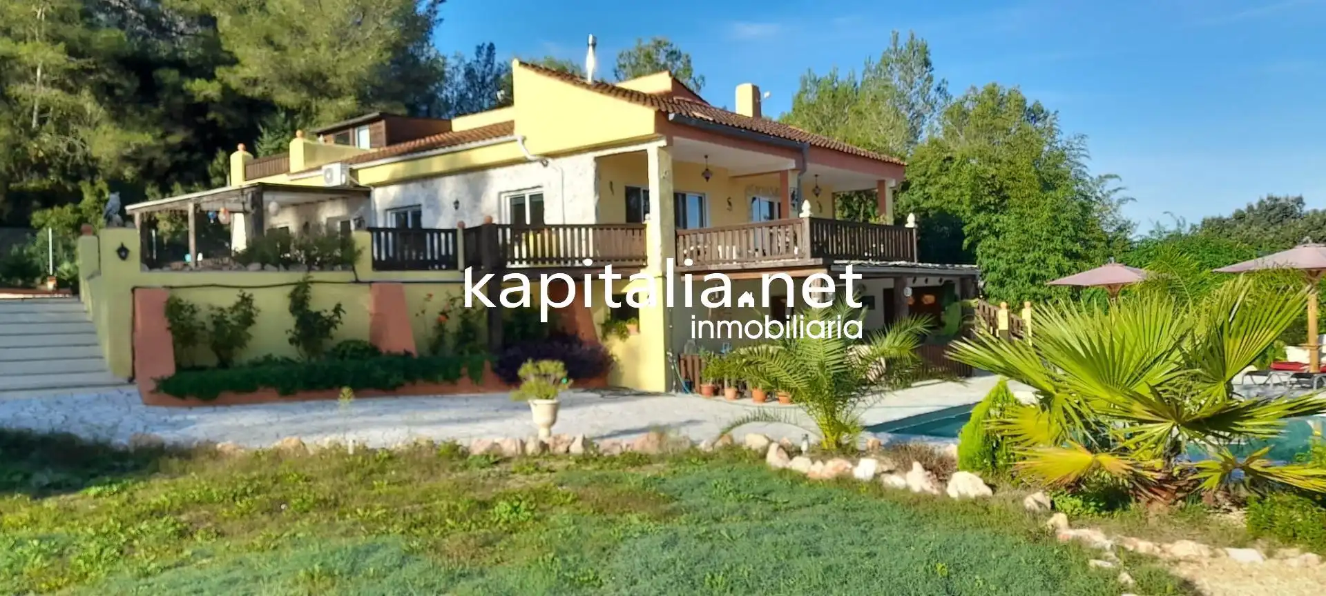 Houses for sale in Quatretonda  with Air Conditioner, Private garden and Terrace