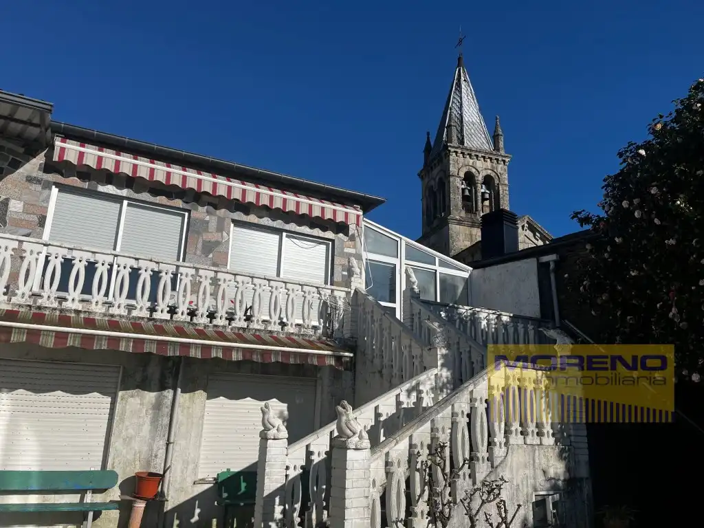 Vista exterior de Casa o xalet en venda en Sarria, Lugo