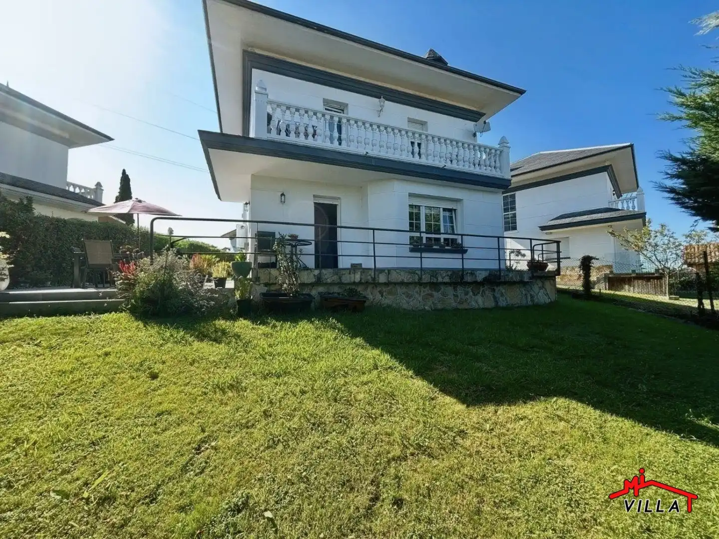 Exterior view of Houses for sale in Bárcena de Cicero  with Heating and Terrace