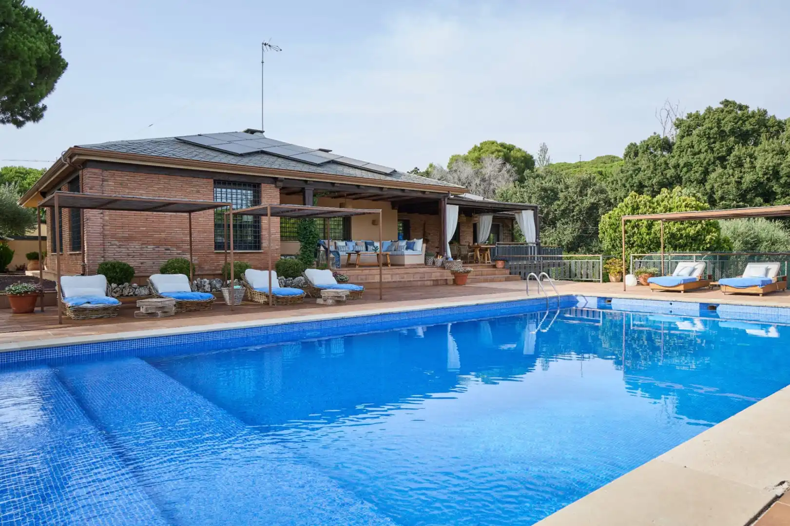 Piscina de Casa o xalet en venda en Sant Andreu de Llavaneres amb Calefacció, Jardí privat i Terrassa
