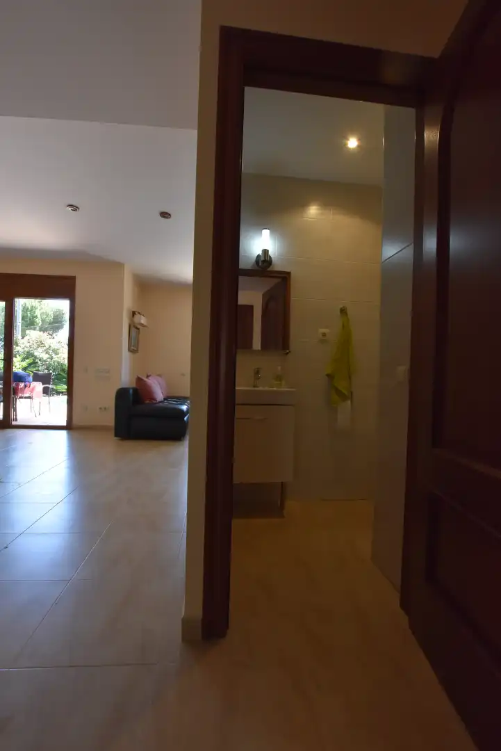 Baño de Casa o chalet en venta en Castell d'Aro, Platja d'Aro i s'Agaró con Aire acondicionado, Calefacción y Jardín privado