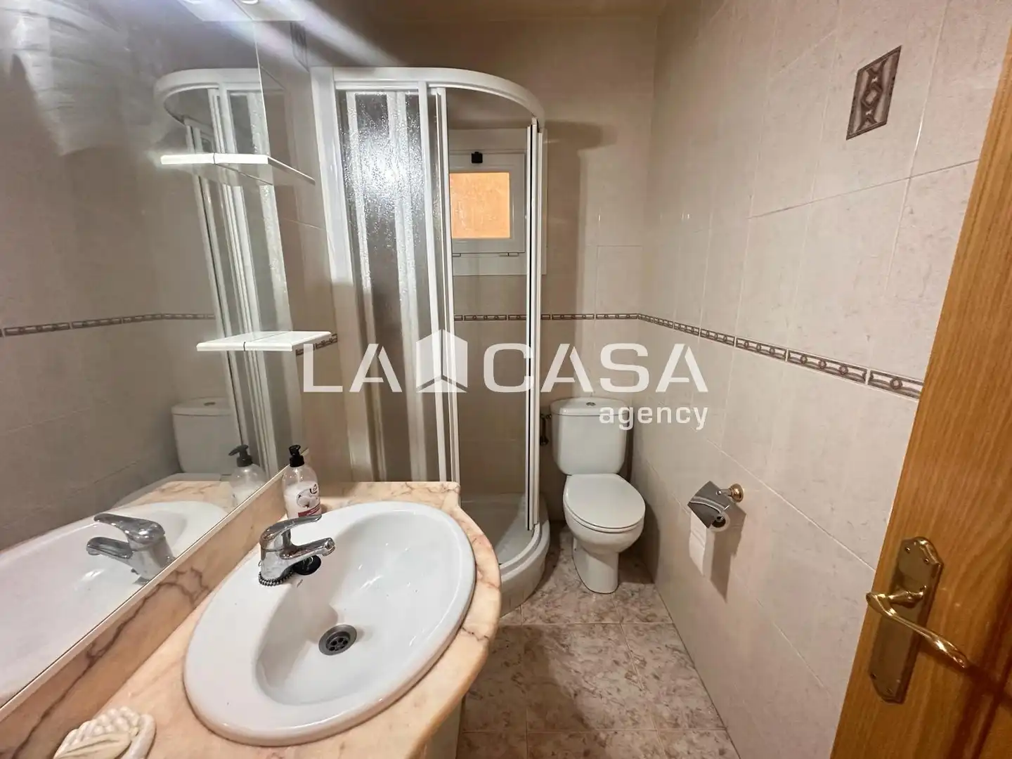 Piso en venta en Granollers con Balcón