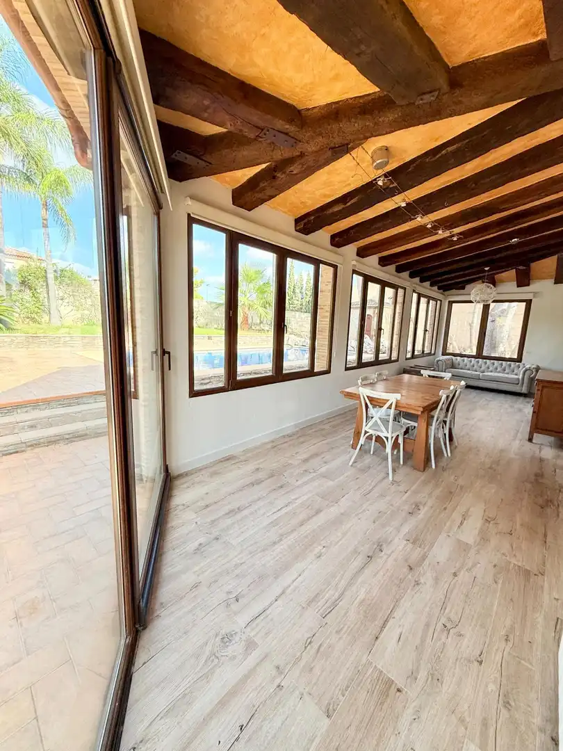 Esszimmer von Haus oder Chalet zur Miete in San Antonio de Benagéber mit Klimaanlage, Heizung und Privatgarten