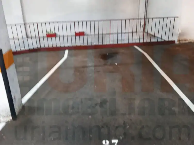 Aparcament de Pis en venda en Siero amb Calefacció i Parquet