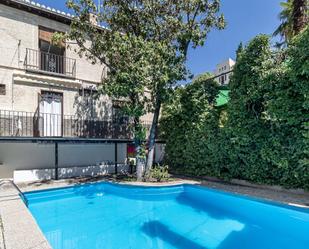 Piscina de Casa o xalet en venda en  Granada Capital amb Terrassa