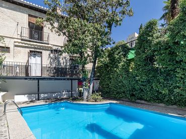 Chalet con piscina en venta en Calle BARRANCO DEL ABOGADO 5