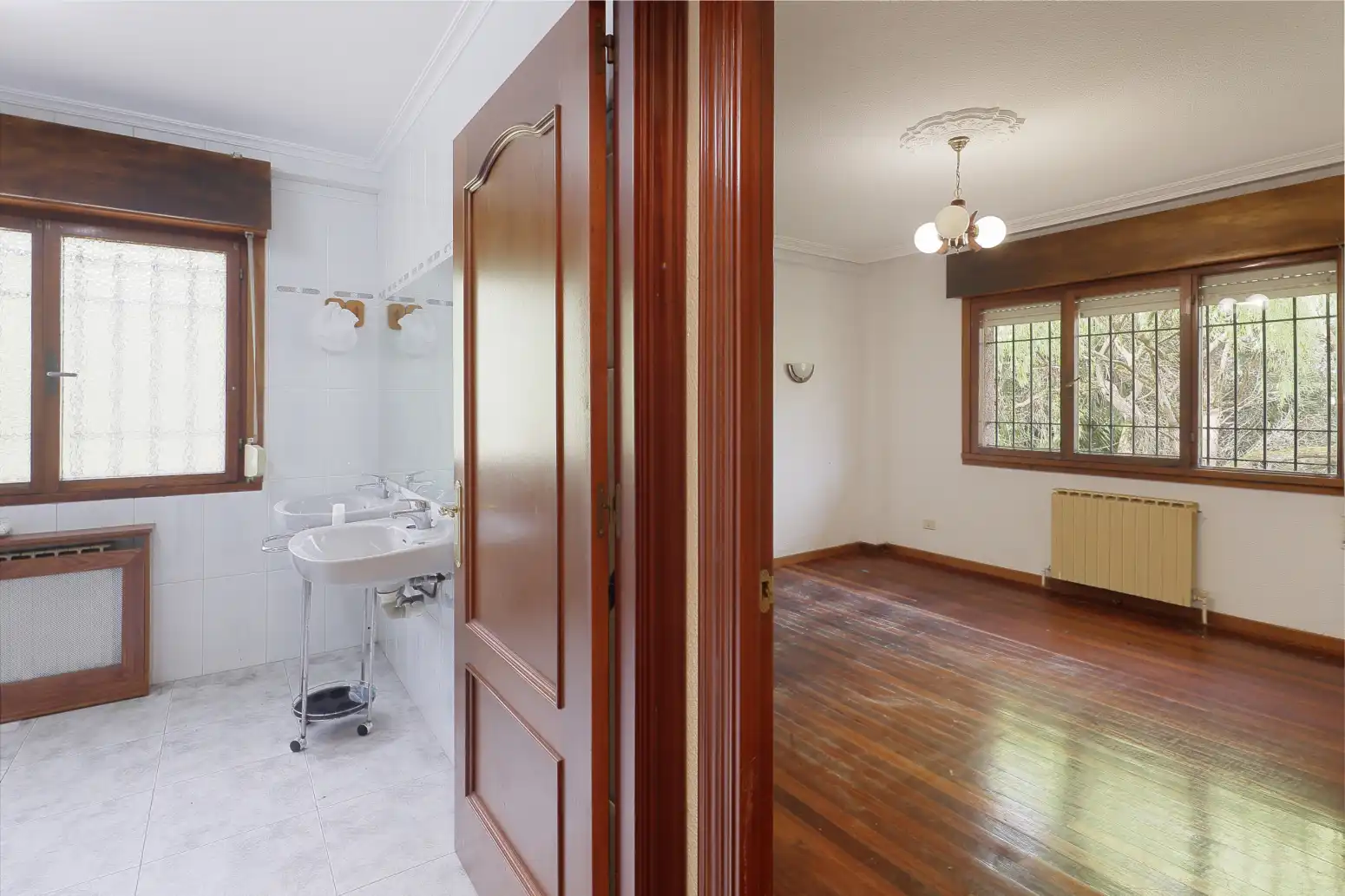 Casa o xalet en venda en Gijón  amb Calefacció, Parquet i Terrassa