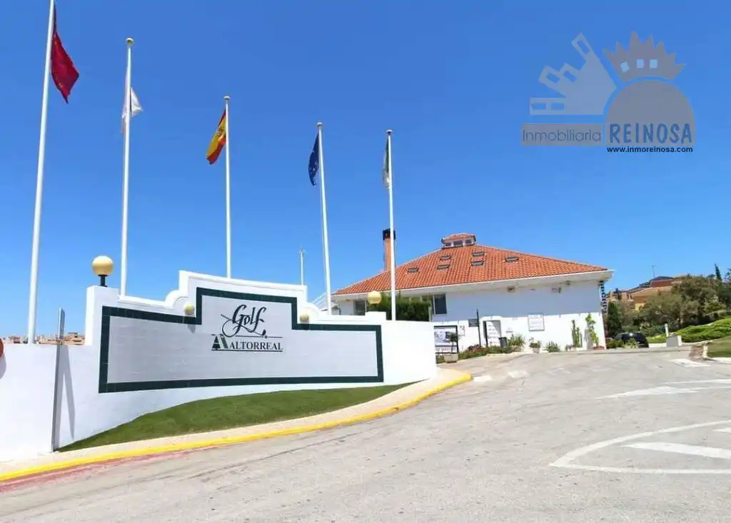 Casa adosada de lloguer a Avenida del Golf, Altorreal - El Chorrico