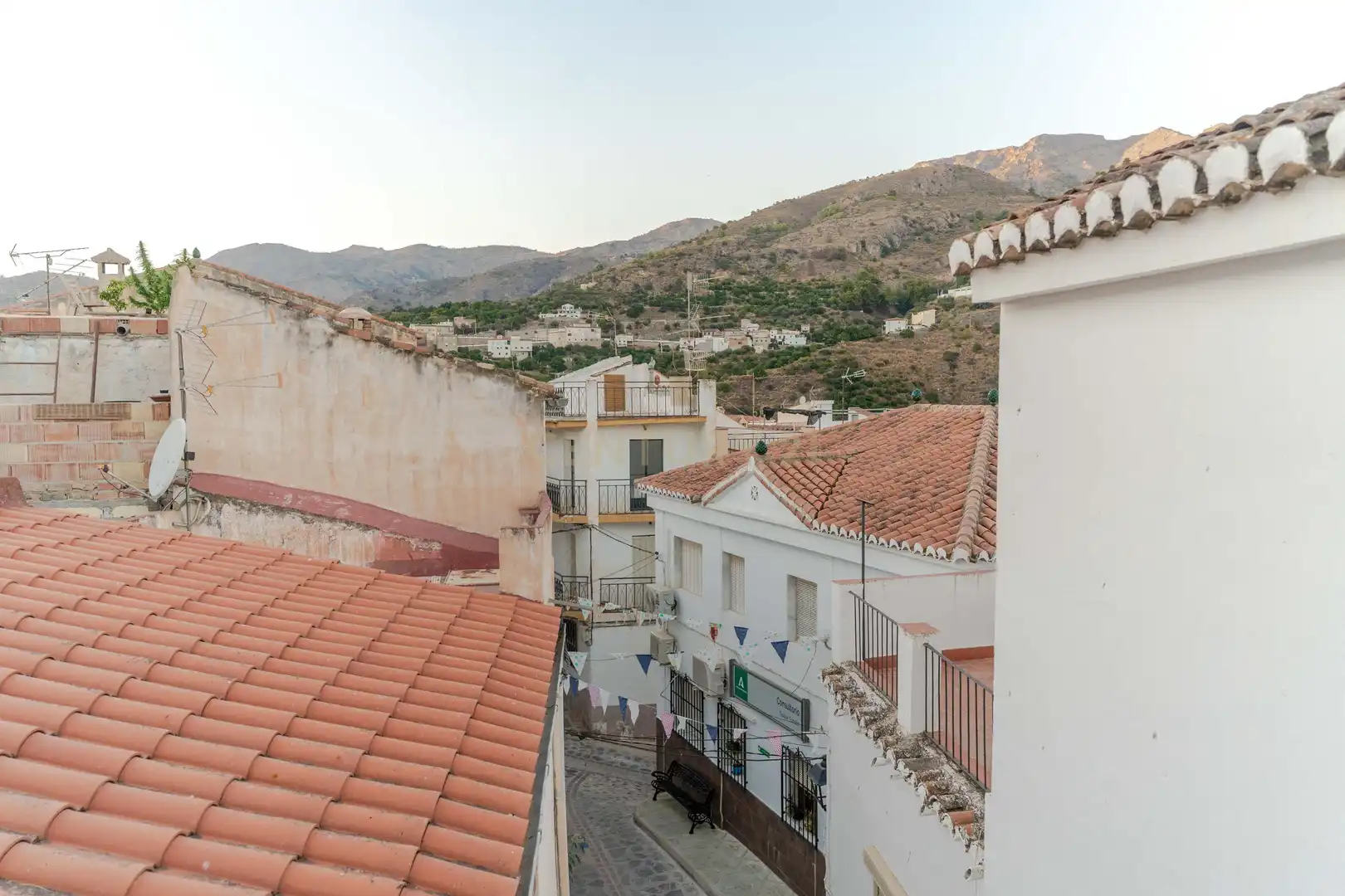 Vista exterior de Casa o chalet en venta en Los Guájares, Granada