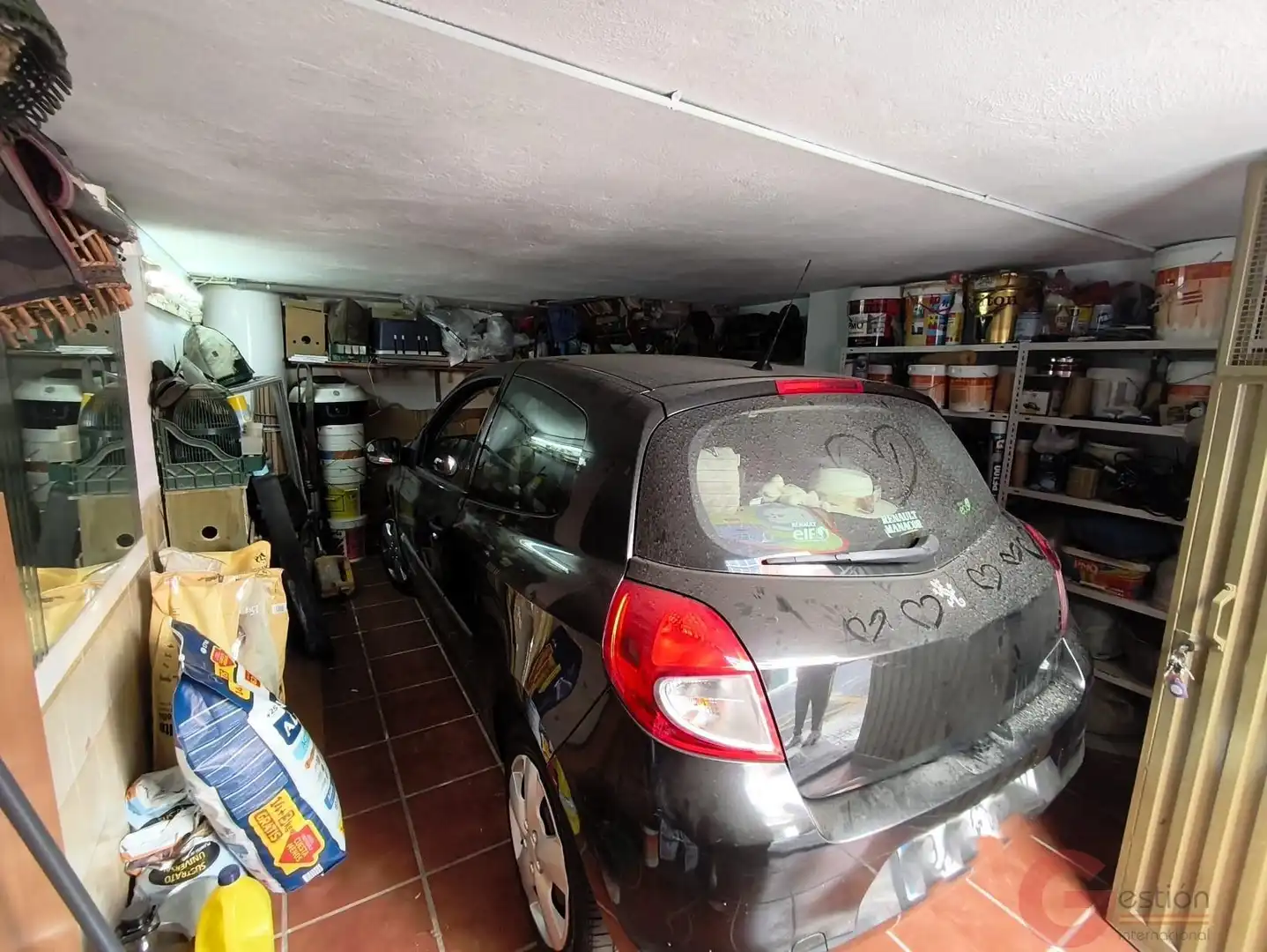 Aparcament de Casa o xalet en venda en Motril amb Terrassa, Traster i Balcó