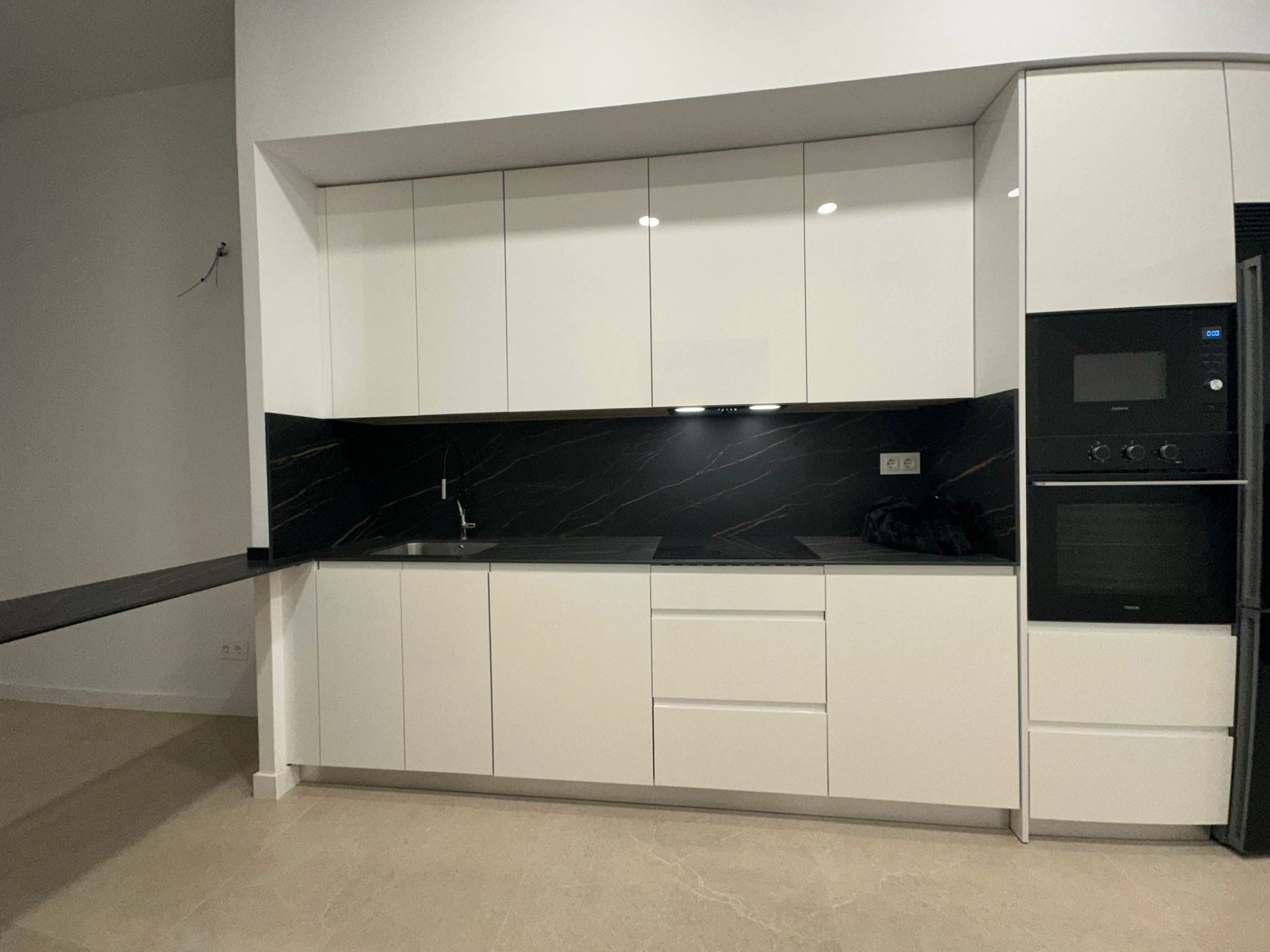 Cuina de Apartament en venda en  Madrid Capital amb Aire condicionat, Calefacció i Traster