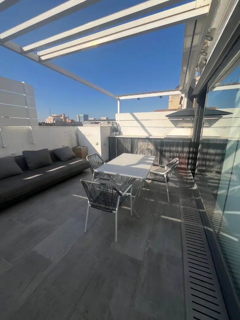 Terraza de Ático de alquiler en Barcelona con Aire acondicionado, Calefacción y Terraza