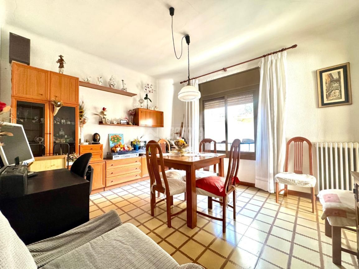 Piso en venta en El Poble Sec - Parc de Montjuïc, Sants - Montjuïc