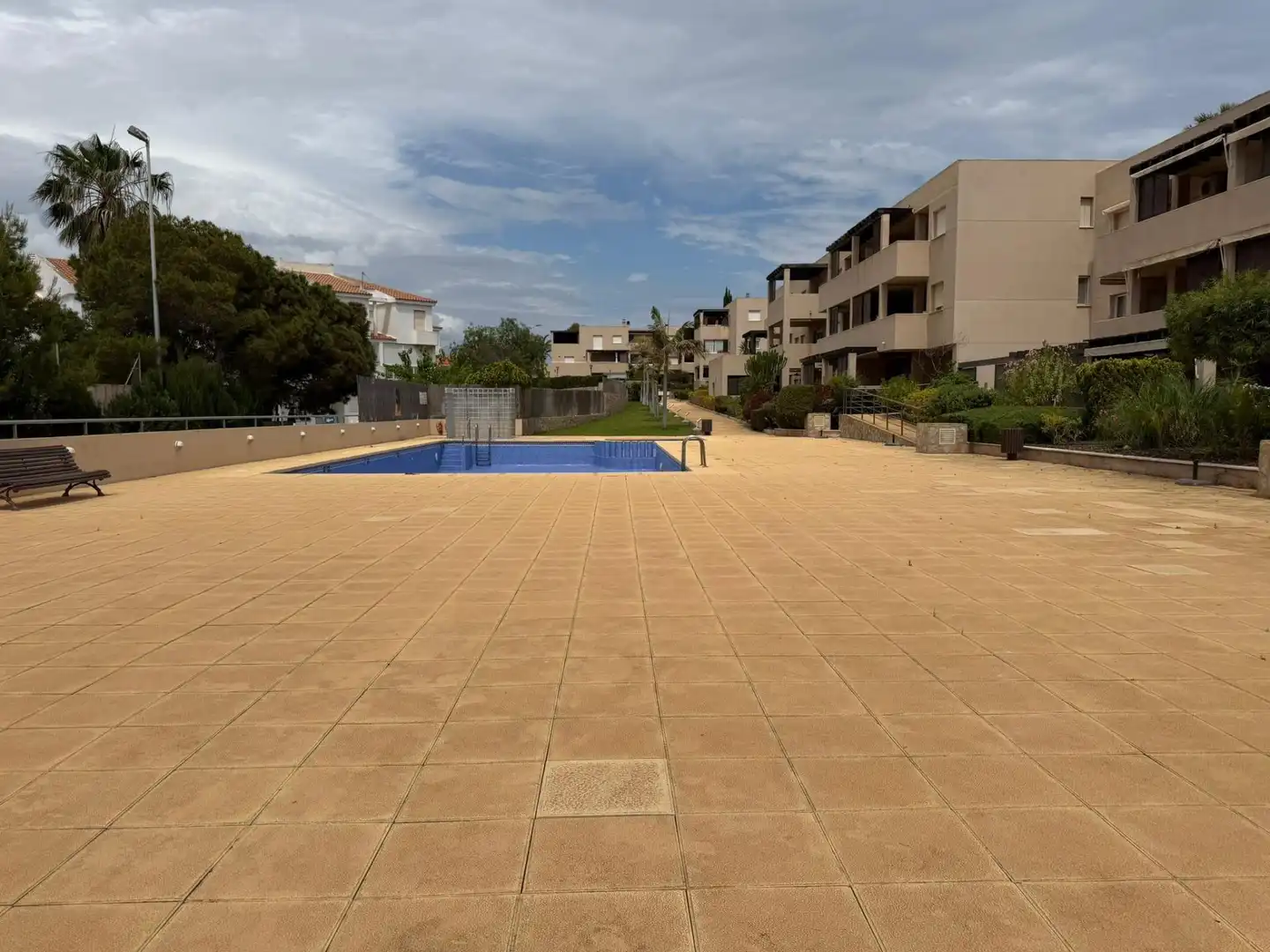 Swimming pool of Flat for sale in Águilas  with Air Conditioner, Heating and Private garden