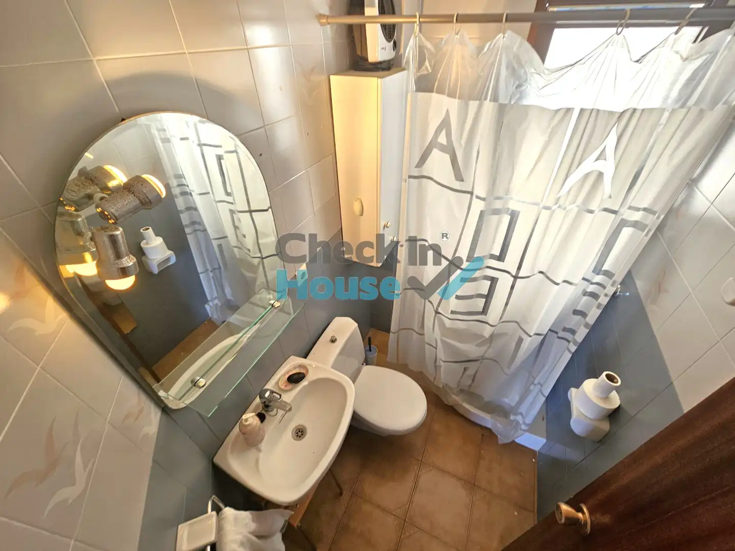 Baño de Casa adosada en venta en Sant Feliu de Guíxols con Calefacción, Terraza y Balcón