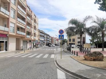 Locale commerciale in affitto a Carrer Carrer Pau Casals