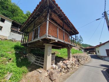 Terreni e lotti in vendita a Belmonte de Miranda