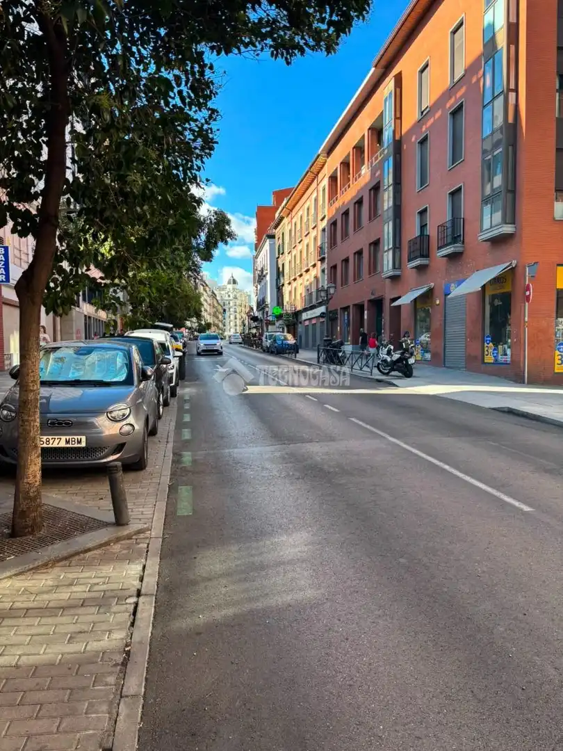 Vista exterior de Piso en venta en Madrid