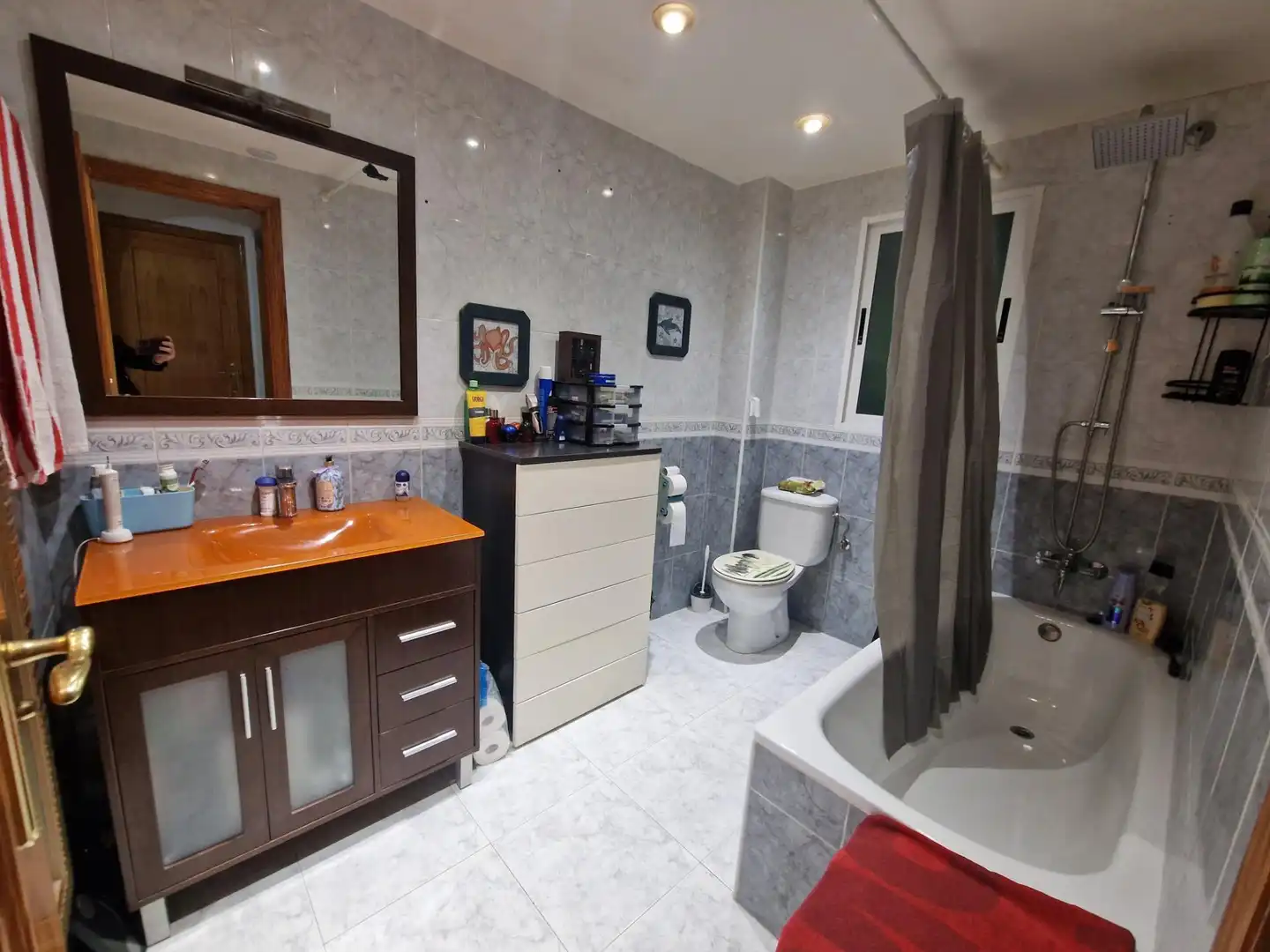 Badezimmer von Einfamilien-Reihenhaus zum Verkauf in Águilas mit Klimaanlage, Privatgarten und Terrasse