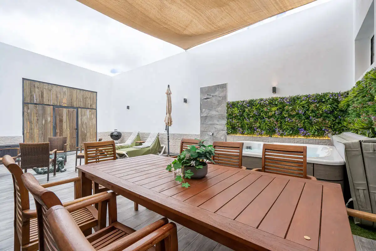 Terrassa de Casa o xalet en venda en San Bartolomé amb Moblat