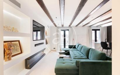 Sala d'estar de Pis en venda en  Barcelona Capital amb Aire condicionat, Calefacció i Moblat
