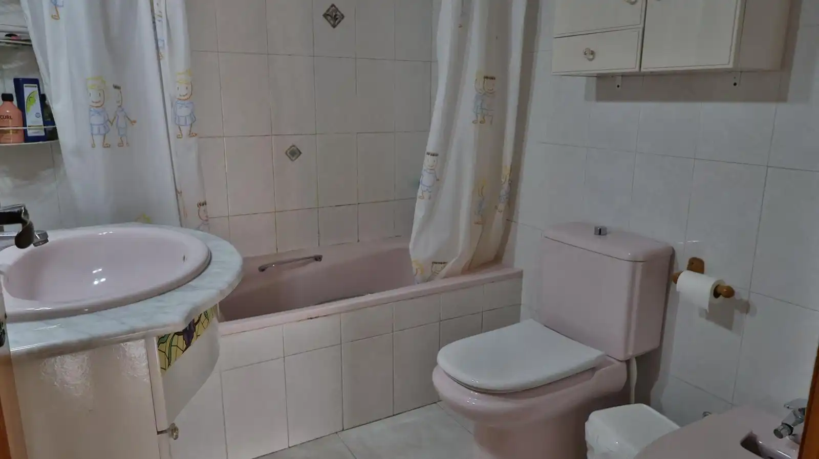 Bathroom of Detached homes for sale in Málaga  with Terrace and Community pool