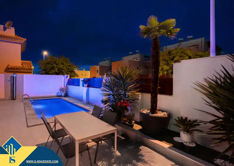 Villa mit Pool zum Verkauf in Nueva Torrevieja - Aguas Nuevas, imagen 13