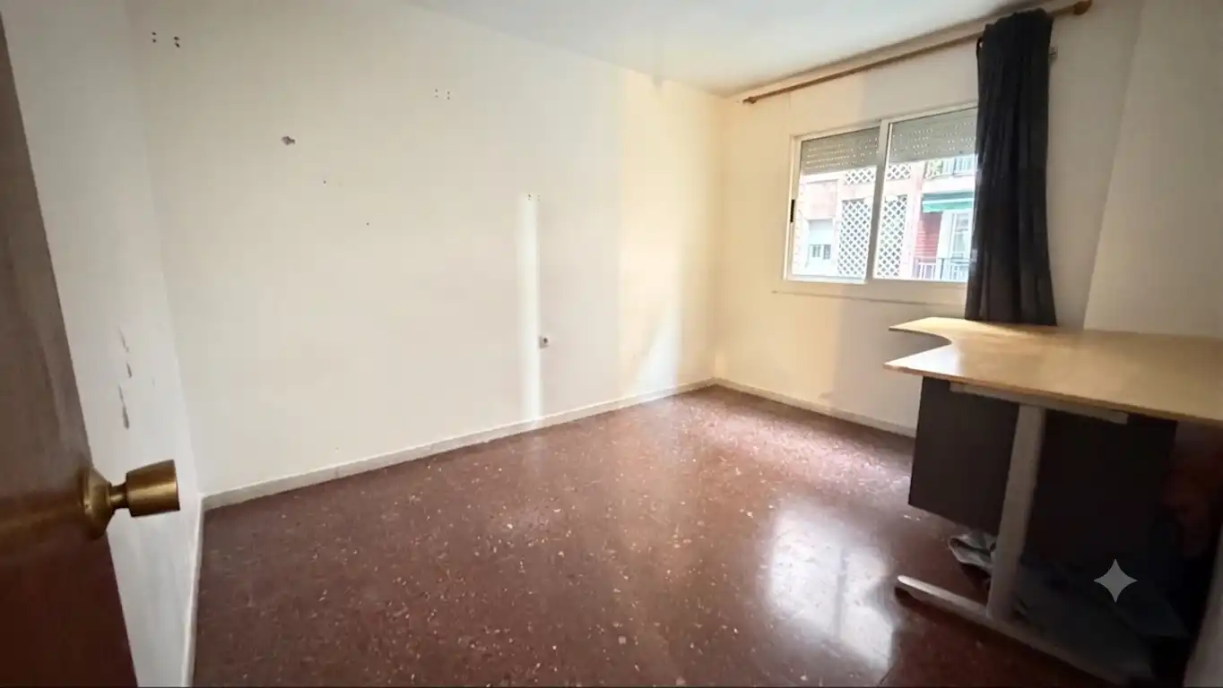 Bedroom of Flat for sale in Rubí  with Balcony and Alarm