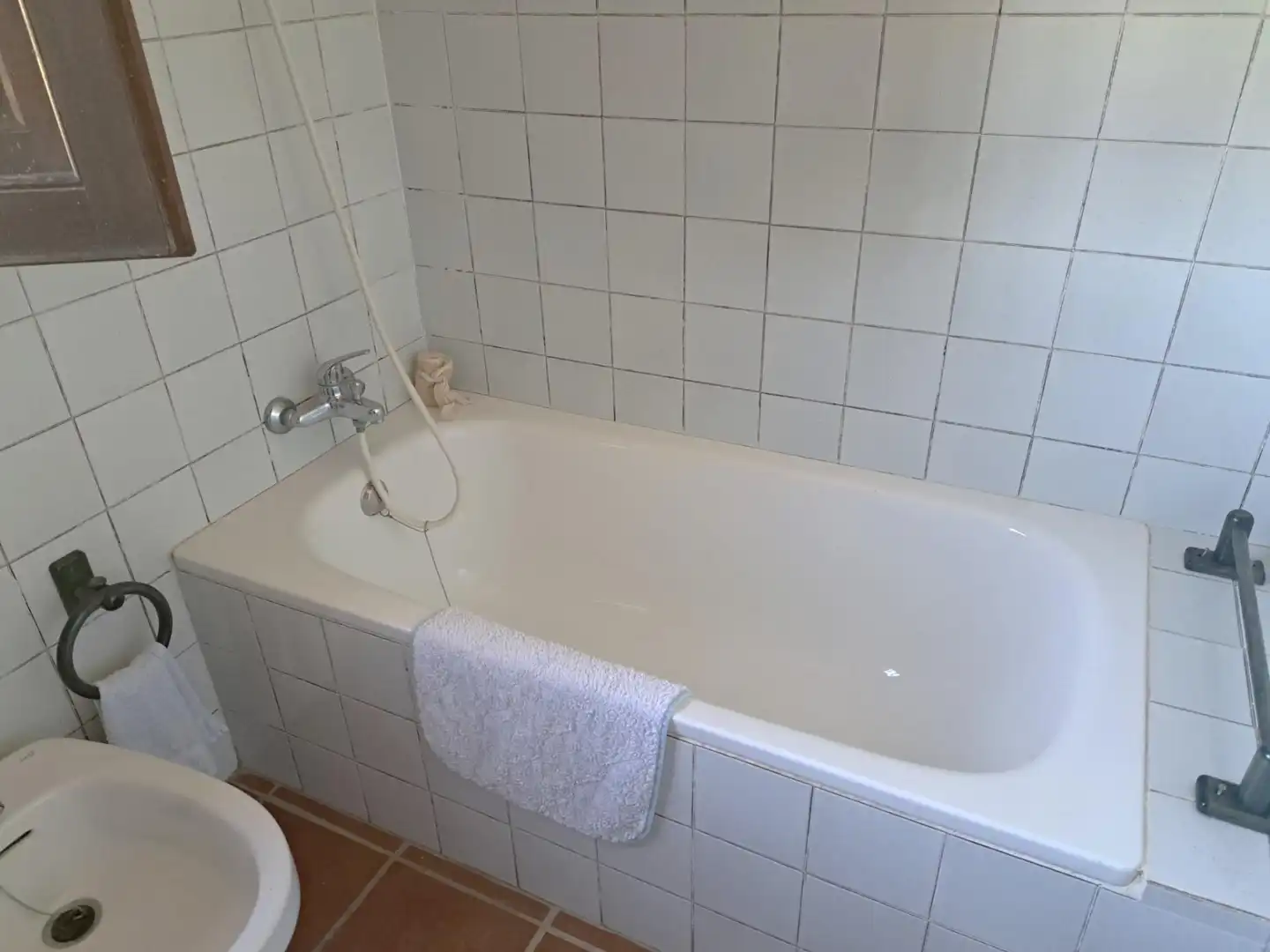 Bathroom of Country homes for sale in Cortes de Pallás  with Heating and Swimming Pool