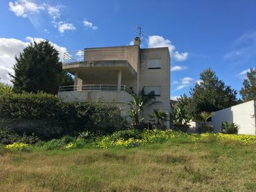 Villa con balcone in vendita a Avenida del Rio Turia